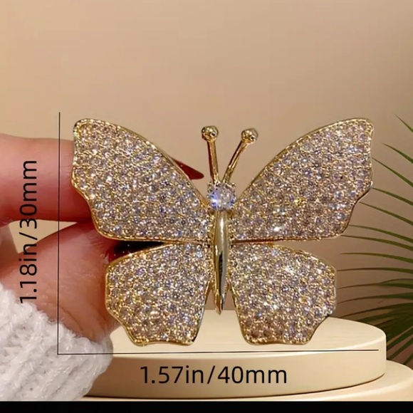 🦋Butterfly Brooch Dazzling & Versatile Accessory for Women,Perfect for a Scarf - Picture 4 of 9